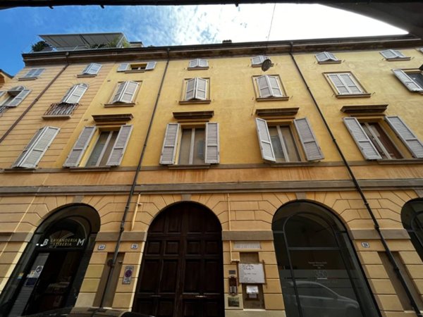 appartamento in affitto a Modena in zona Centro Storico