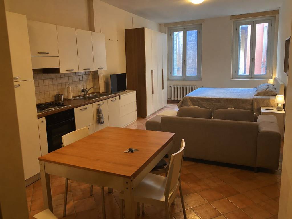 appartamento in affitto a Modena in zona Centro Storico