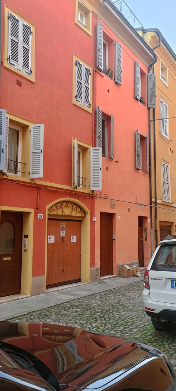 appartamento in affitto a Modena in zona Centro Storico