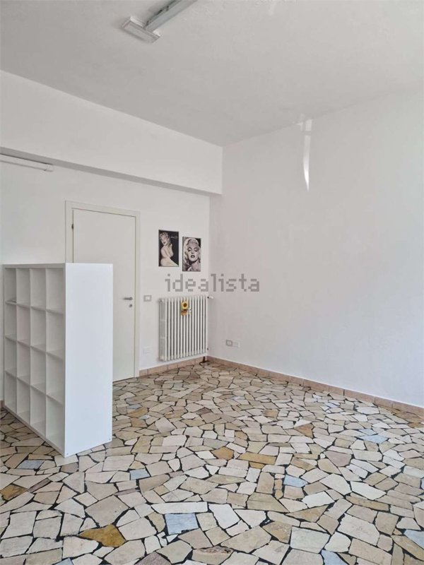 ufficio in affitto a Modena in zona San Faustino