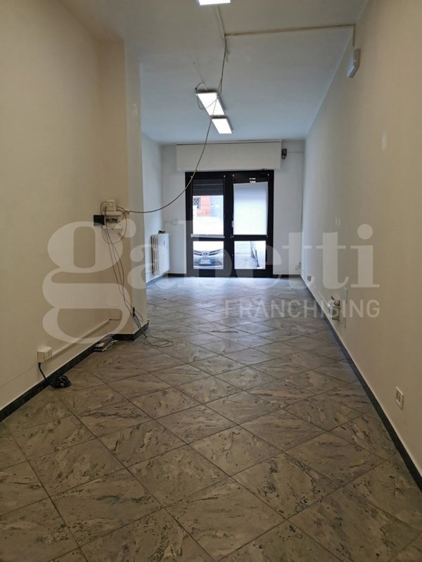 negozio in affitto a Modena in zona Centro Storico