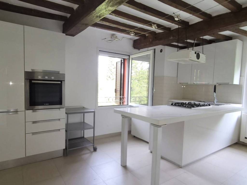 appartamento in affitto a Modena in zona Sant'Agnese