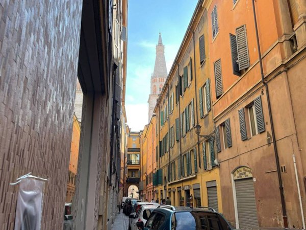 quadrivano in affitto a Modena in zona Centro Storico