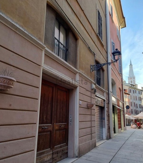 appartamento in affitto a Modena in zona Centro Storico