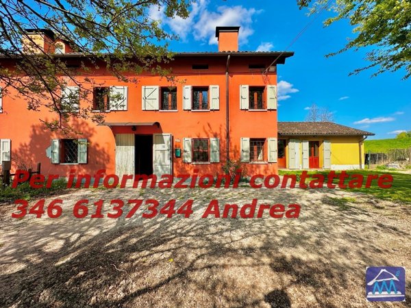 casa indipendente in affitto a Novi di Modena