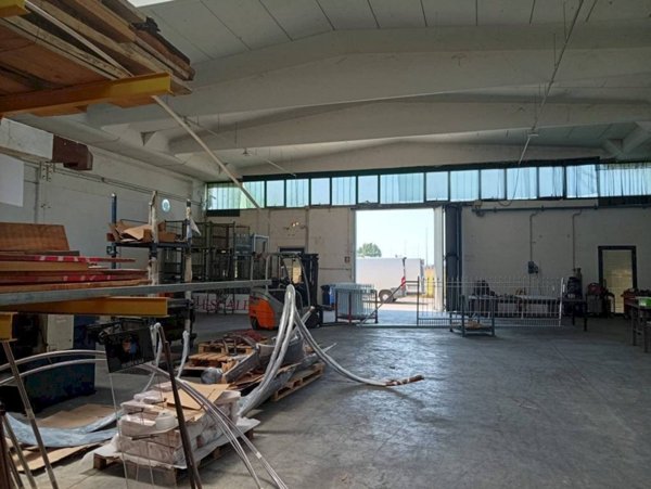 ufficio in affitto a Novi di Modena