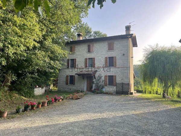 casa indipendente in affitto a Pavullo nel Frignano