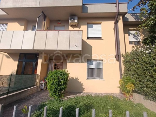 casa indipendente in affitto a San Possidonio