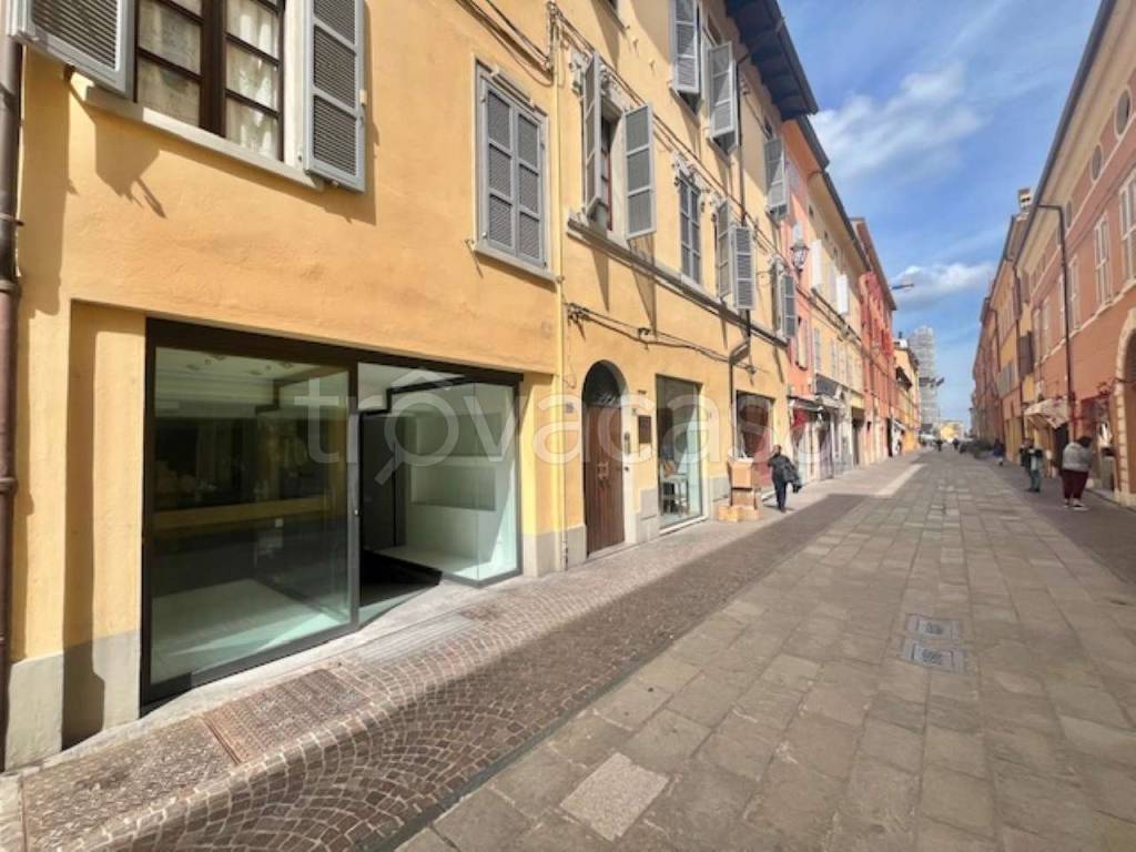 negozio in affitto a Sassuolo in zona Centro Storico / San Giorgio