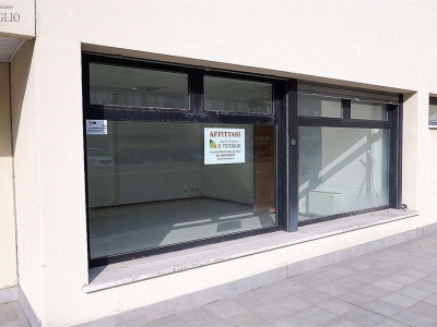 negozio in affitto a Sassuolo