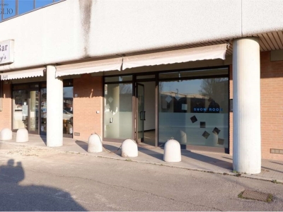 negozio in affitto a Sassuolo