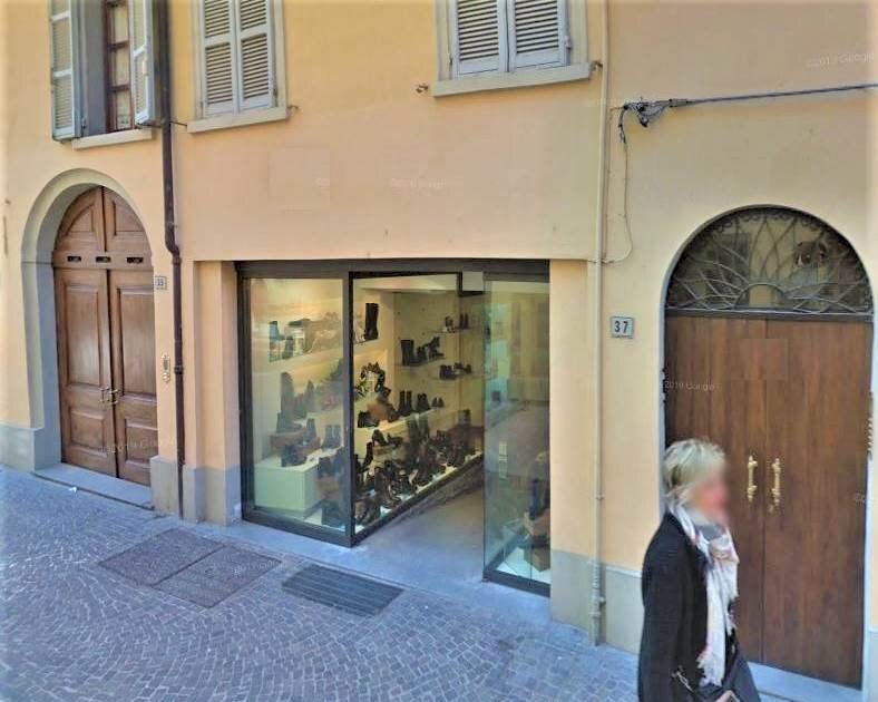 negozio in affitto a Sassuolo in zona Centro Storico / San Giorgio