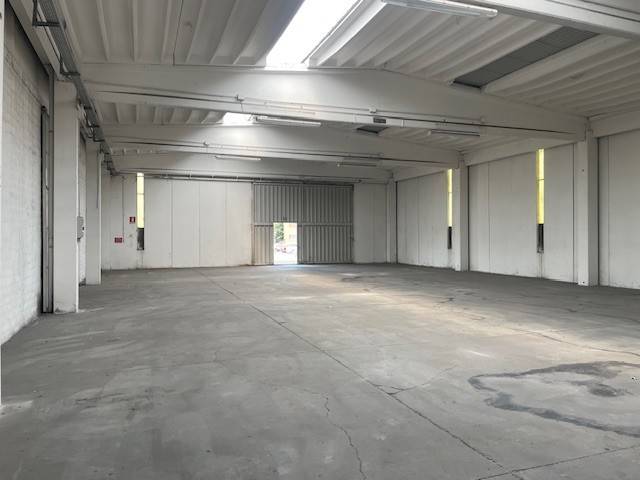 locale commerciale in affitto a Sassuolo