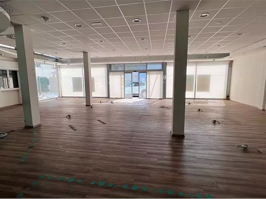 negozio in affitto a Sassuolo