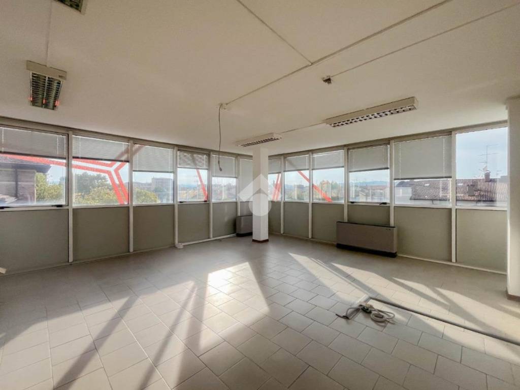 ufficio in affitto a Sassuolo