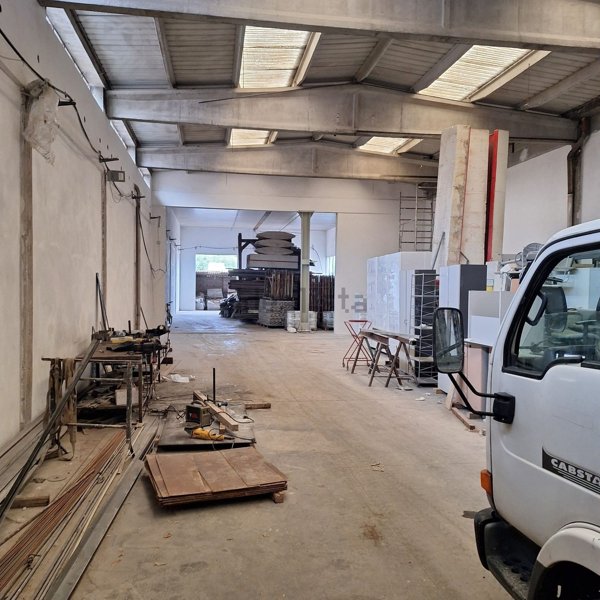 capannone in affitto a Sassuolo