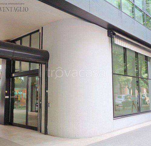 negozio in affitto a Sassuolo in zona Centro Storico / San Giorgio