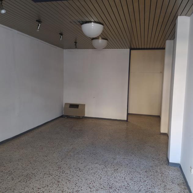 negozio in affitto a Sassuolo