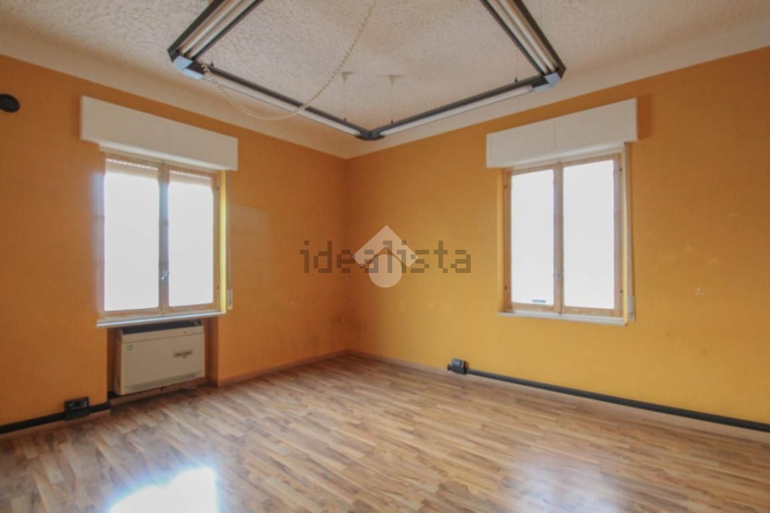 negozio in affitto a Sassuolo