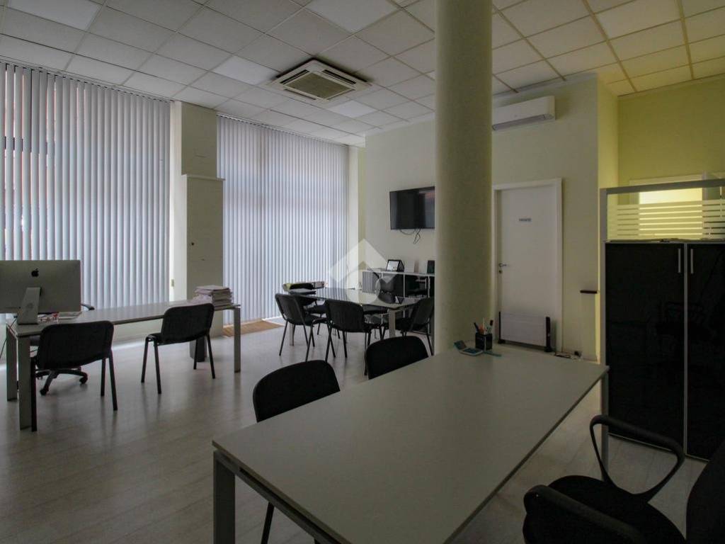 ufficio in affitto a Sassuolo