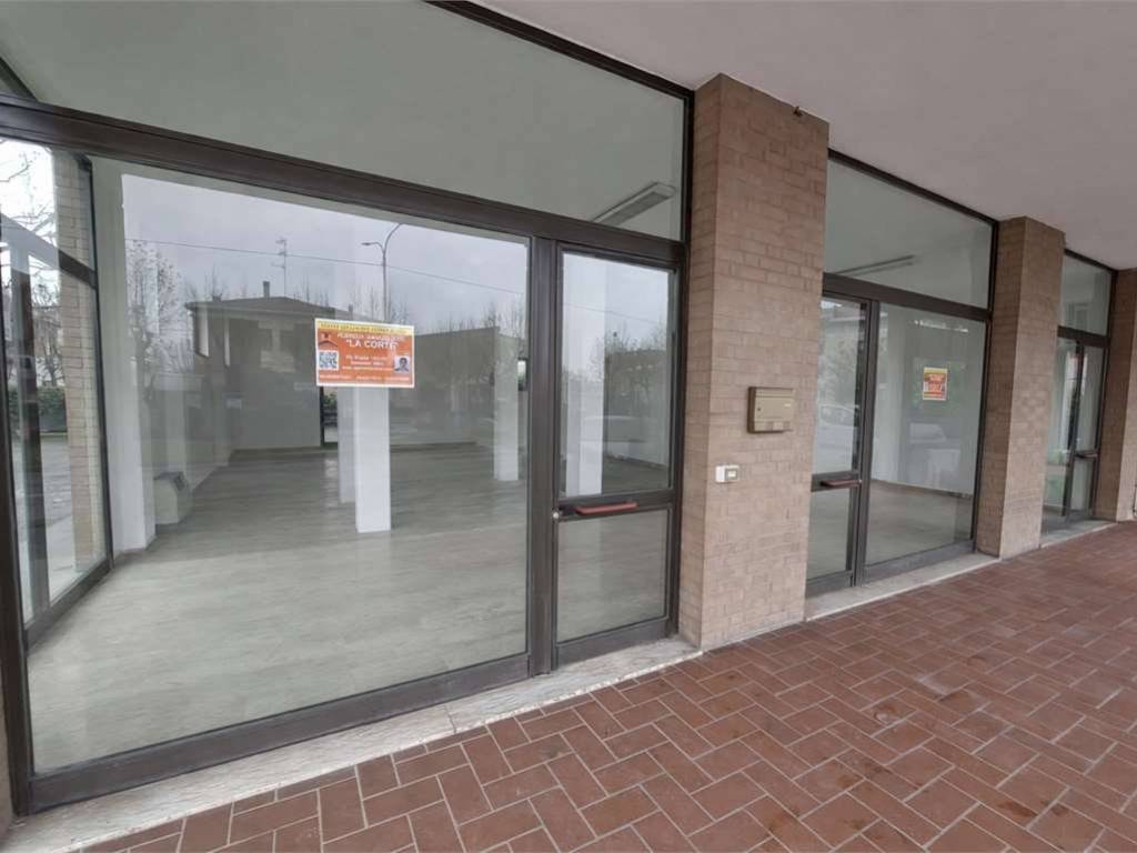 negozio in affitto a Sassuolo