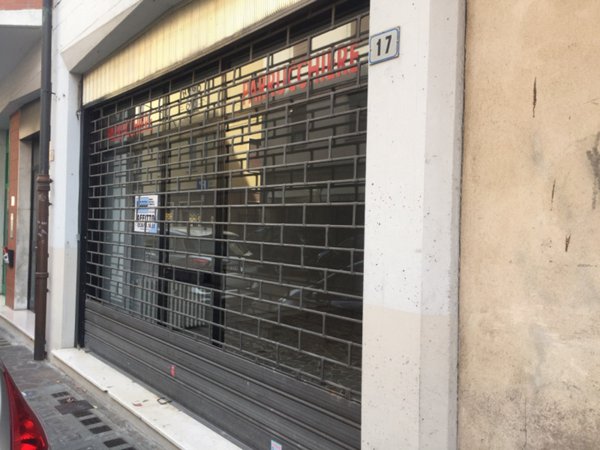 negozio in affitto a Sassuolo