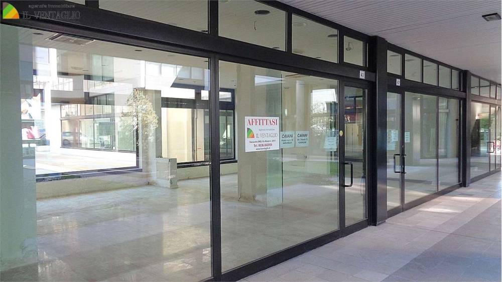 negozio in affitto a Sassuolo