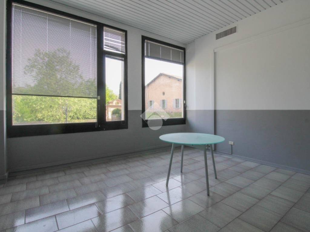 ufficio in affitto a Sassuolo