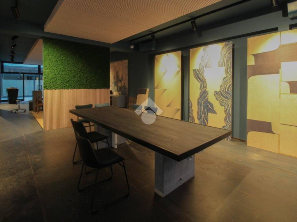 negozio in affitto a Sassuolo