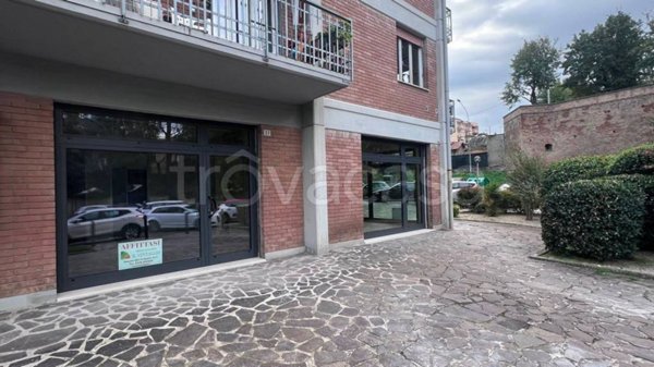 negozio in affitto a Sassuolo