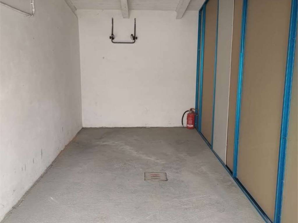 box auto in affitto a Savignano sul Panaro in zona Garofano