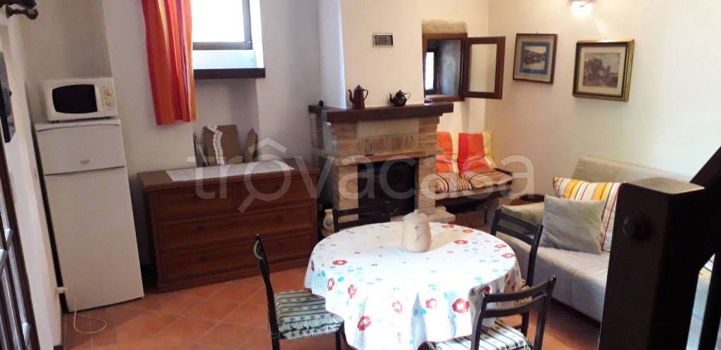 appartamento in affitto a Serramazzoni in zona Riccò