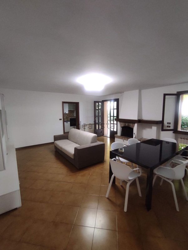 appartamento in affitto a Serramazzoni