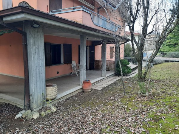 appartamento in affitto a Serramazzoni