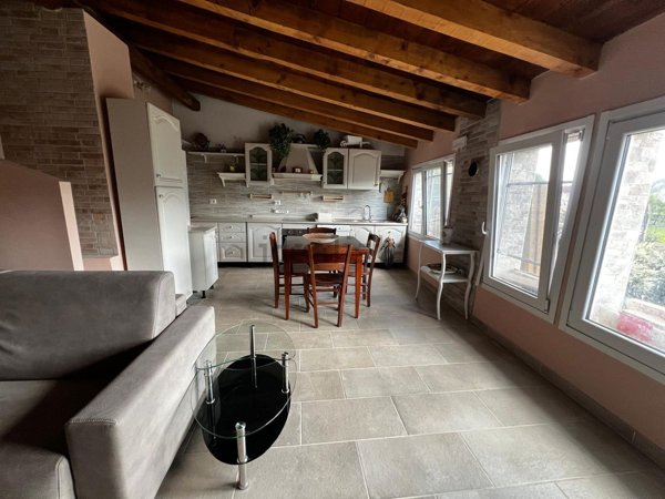 appartamento in affitto a Serramazzoni in zona Riccò