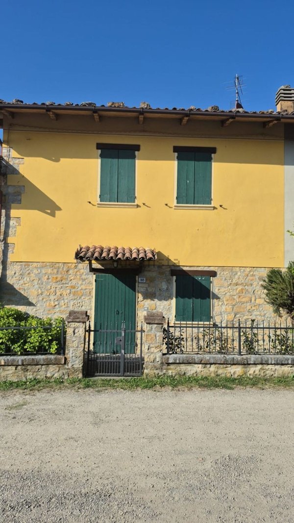 casa indipendente in affitto a Serramazzoni