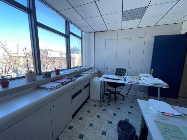 ufficio in affitto a Serramazzoni in zona Ligorzano