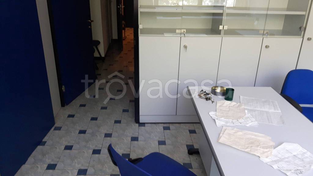 ufficio in affitto a Serramazzoni in zona Ligorzano