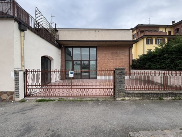 ufficio in affitto a Soliera in zona Limidi