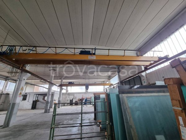 locale commerciale in affitto a Soliera