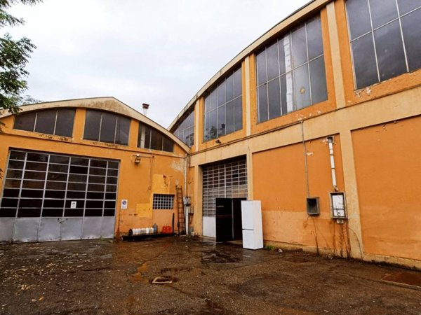 locale commerciale in affitto a Vignola