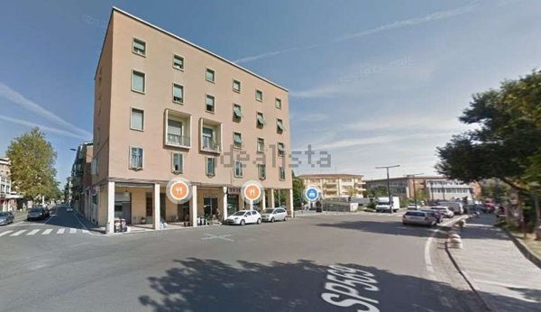 negozio in affitto a Vignola