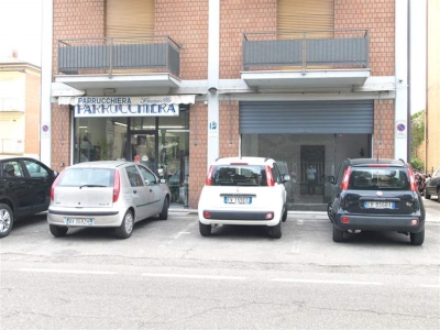 negozio in affitto a Vignola
