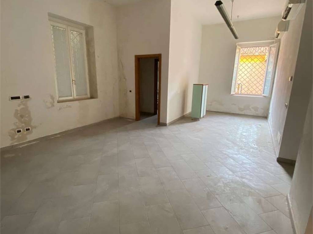 negozio in affitto a Vignola