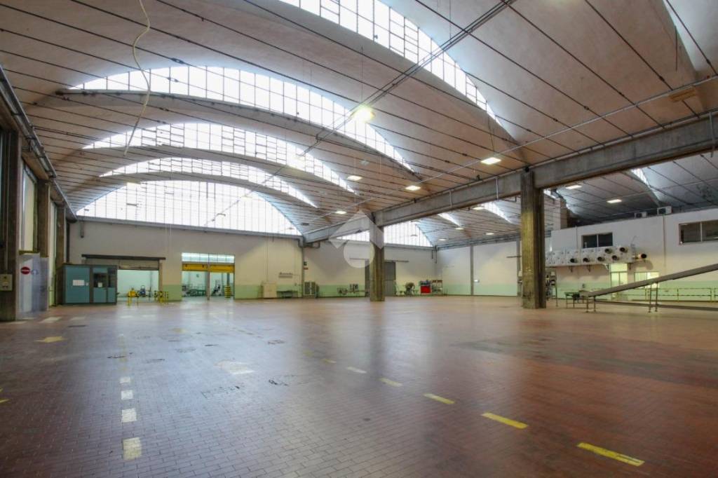 capannone in affitto a Vignola