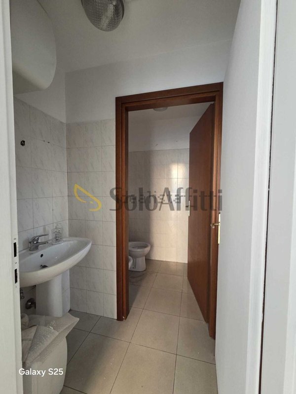 locale commerciale in affitto a Vignola