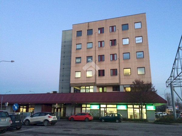 ufficio in affitto ad Anzola dell'Emilia