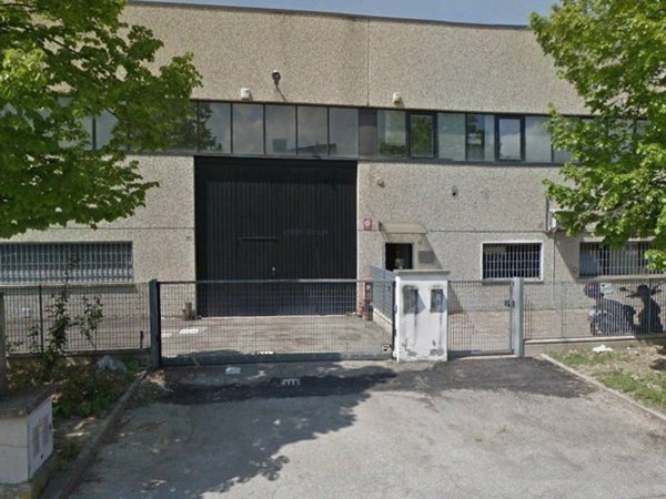 locale commerciale in affitto ad Anzola dell'Emilia