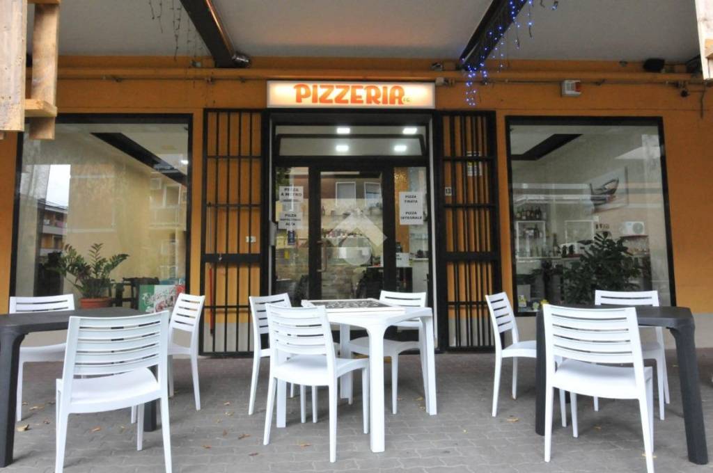 negozio in affitto ad Argelato in zona Funo