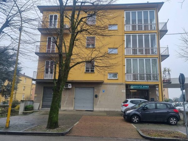 negozio in affitto ad Argelato